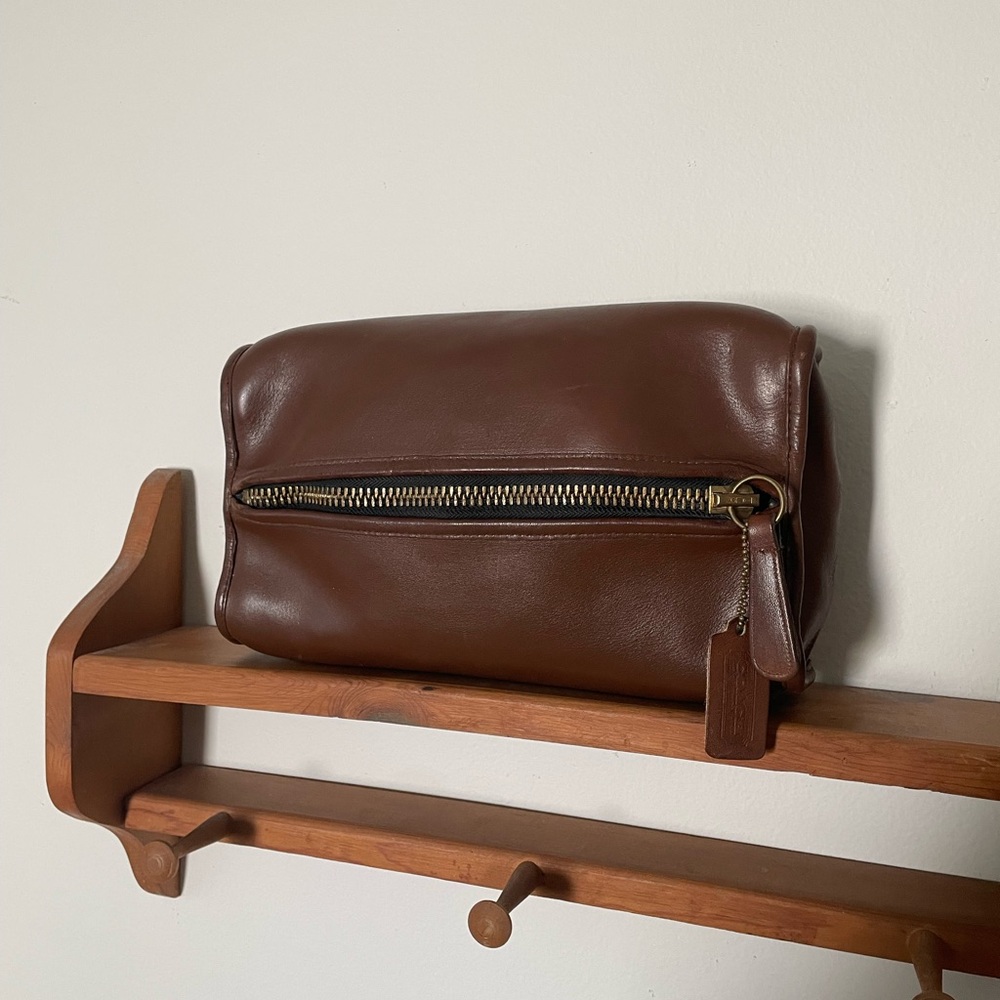 Vintage Coach large wet pack travel Dopp kit British tan cotton ticking lining